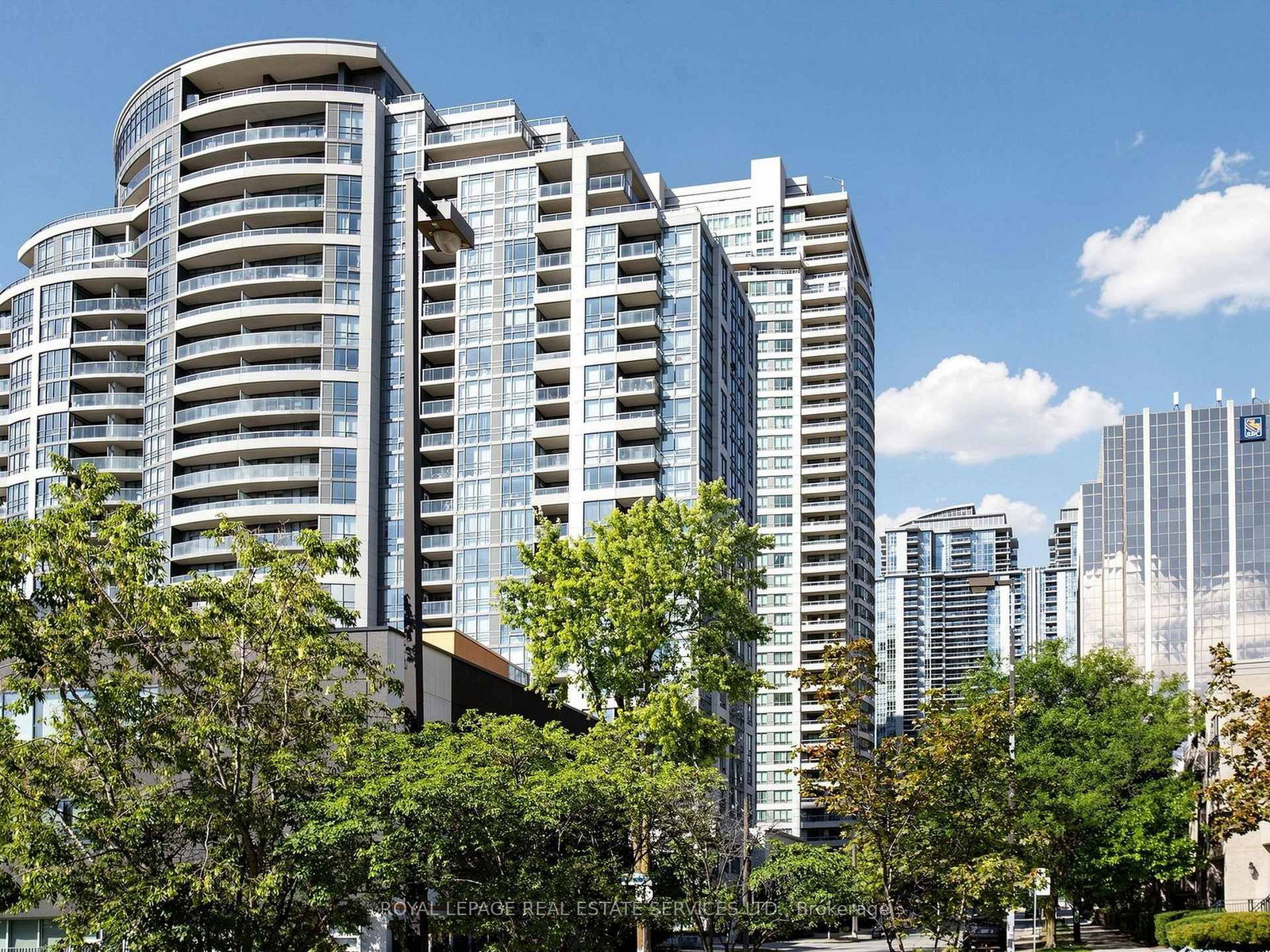 23 Hollywood Avenue • #3505 • Toronto, ON photo 24
