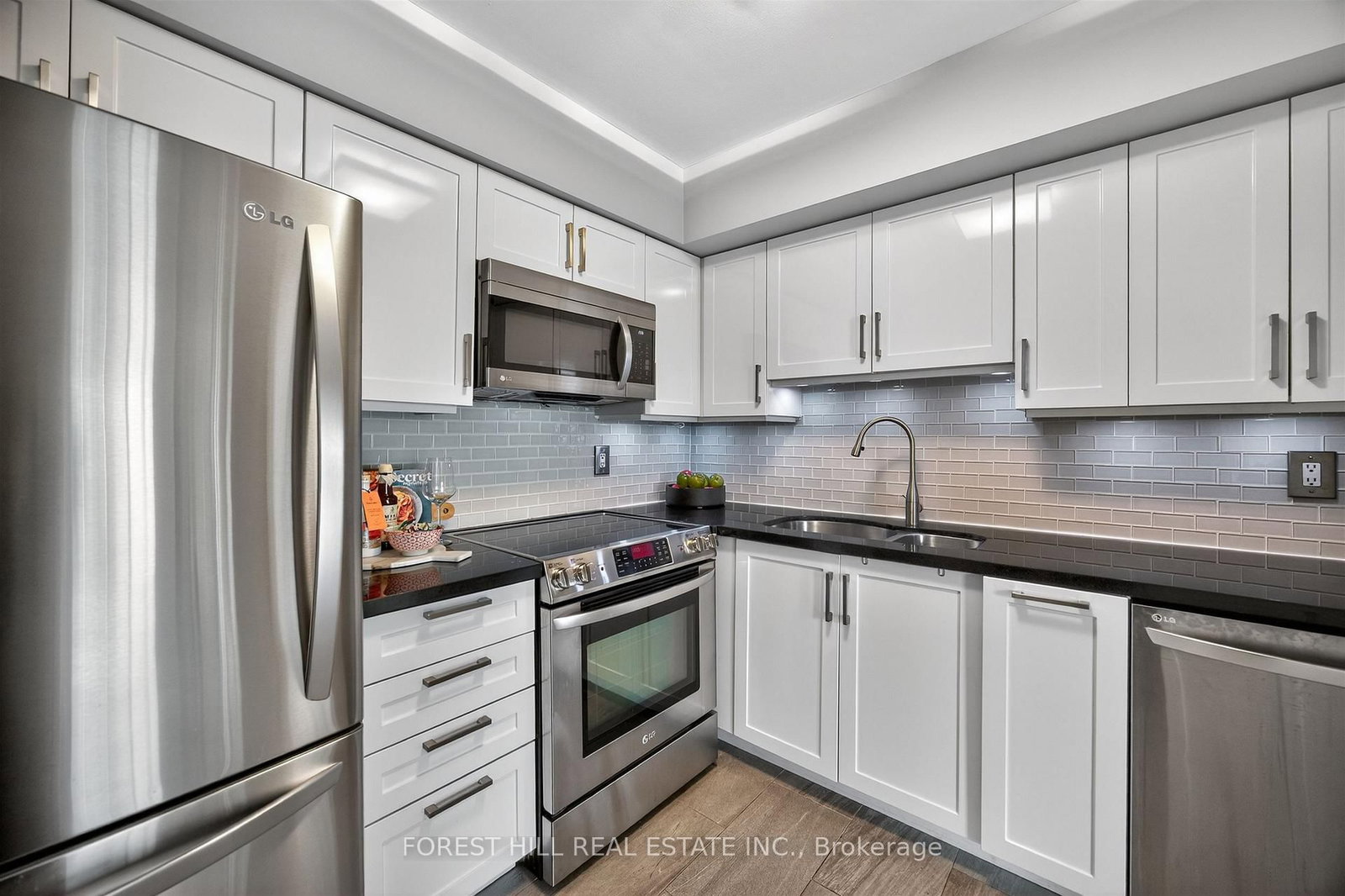 298 Jarvis Street • #PH 3 • Toronto, ON photo 19
