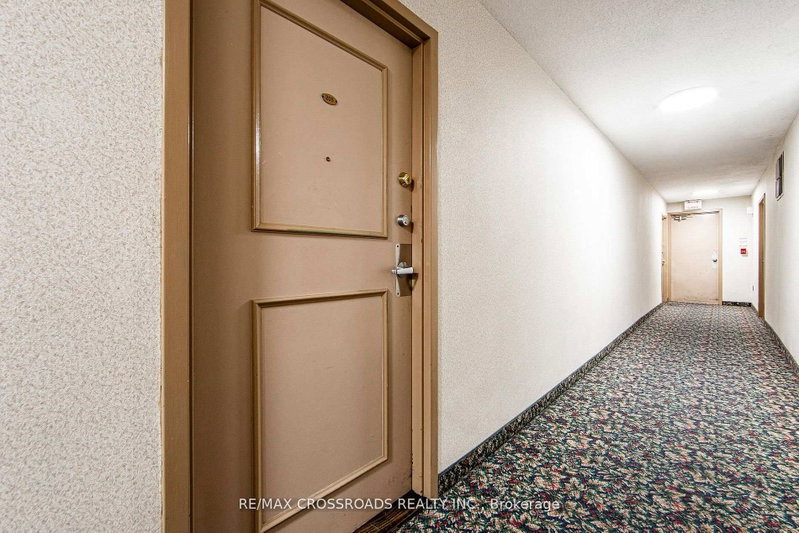 205 - 5 Shady Golfway