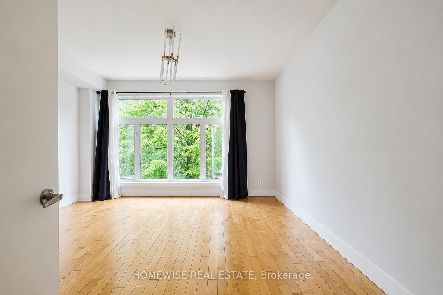 476 King Street E • Toronto, ON photo 13