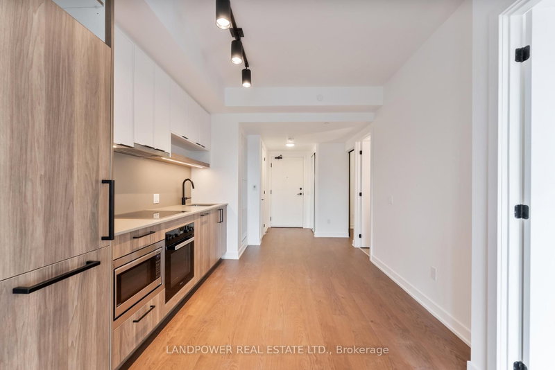 1019 - 89 Montclair Avenue