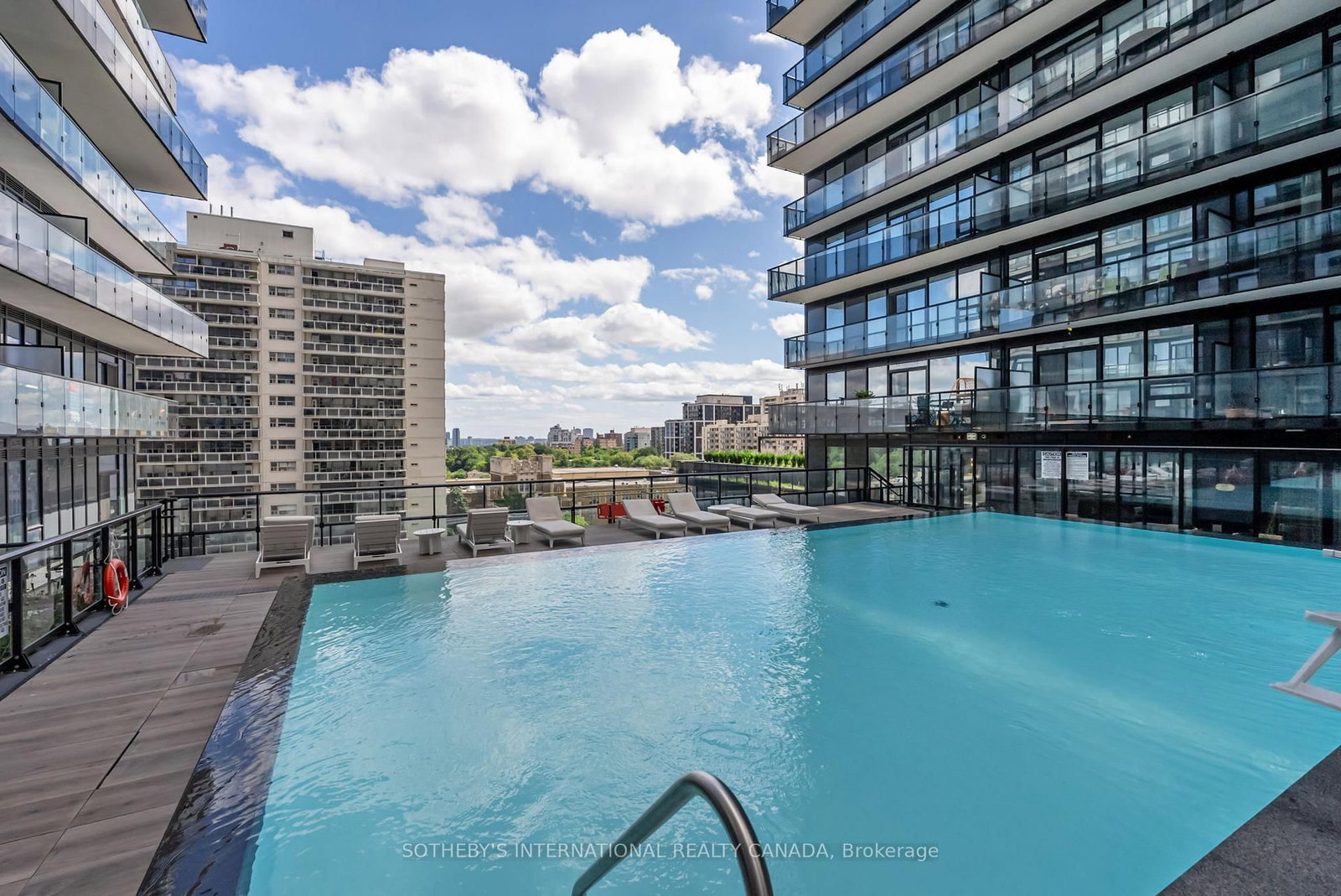 127 BROADWAY Avenue • #2302 • Toronto, ON photo 37