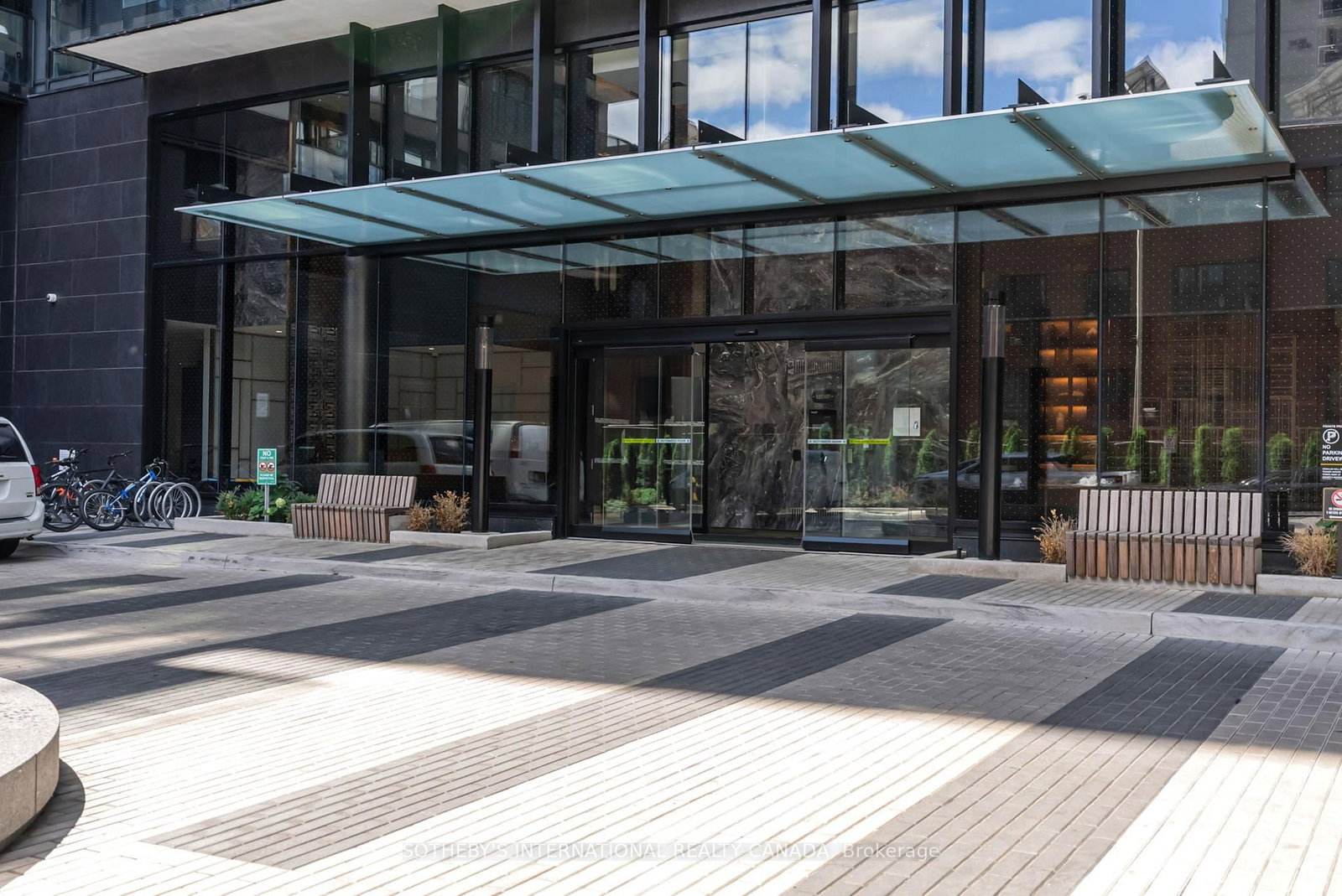 127 BROADWAY Avenue • #2302 • Toronto, ON photo 38