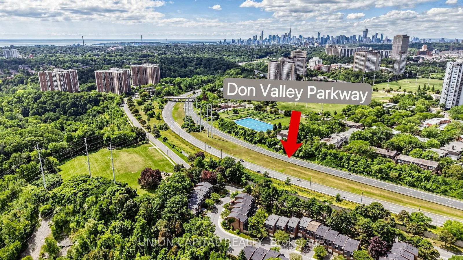 6 Windy Golf Way • Toronto, ON photo 18