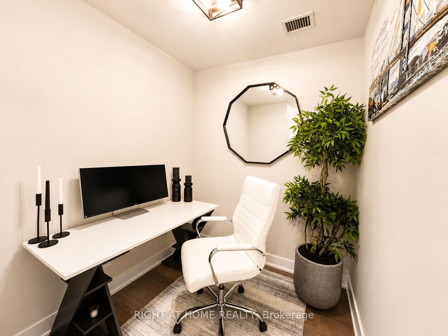 318 Richmond Street W • #1408 • Toronto, ON photo 12