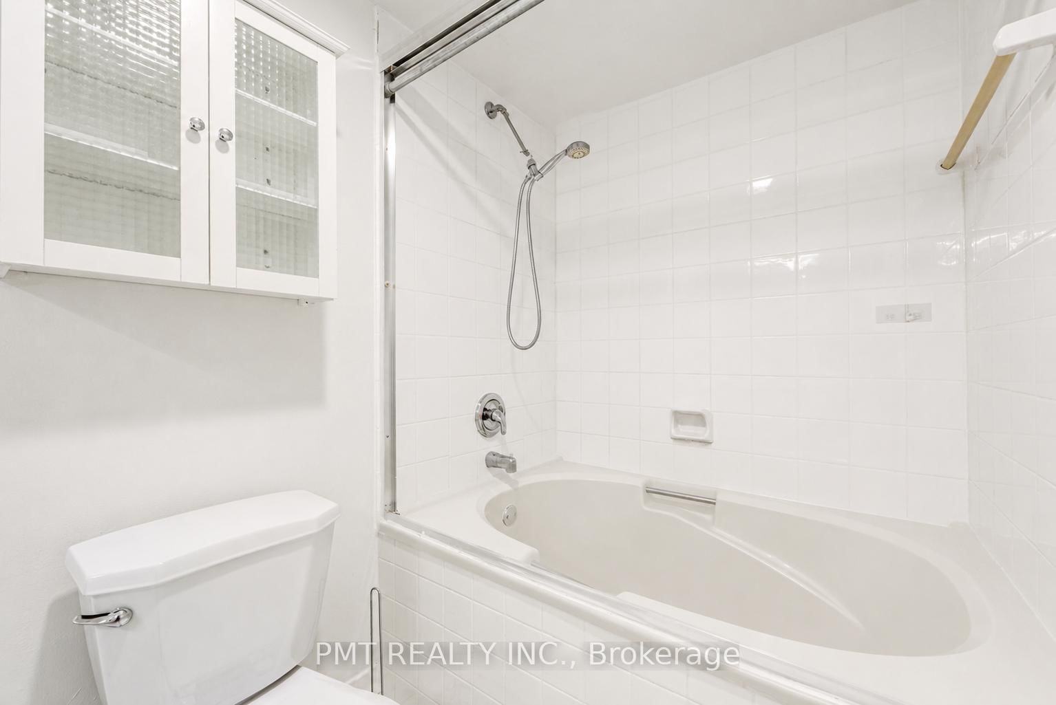 77 Carlton Street • #202 • Toronto, ON photo 19