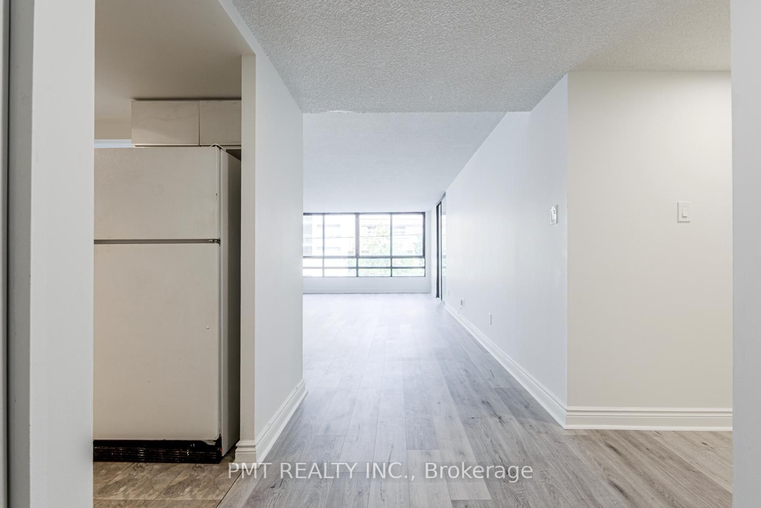 77 Carlton Street • #202 • Toronto, ON photo 7