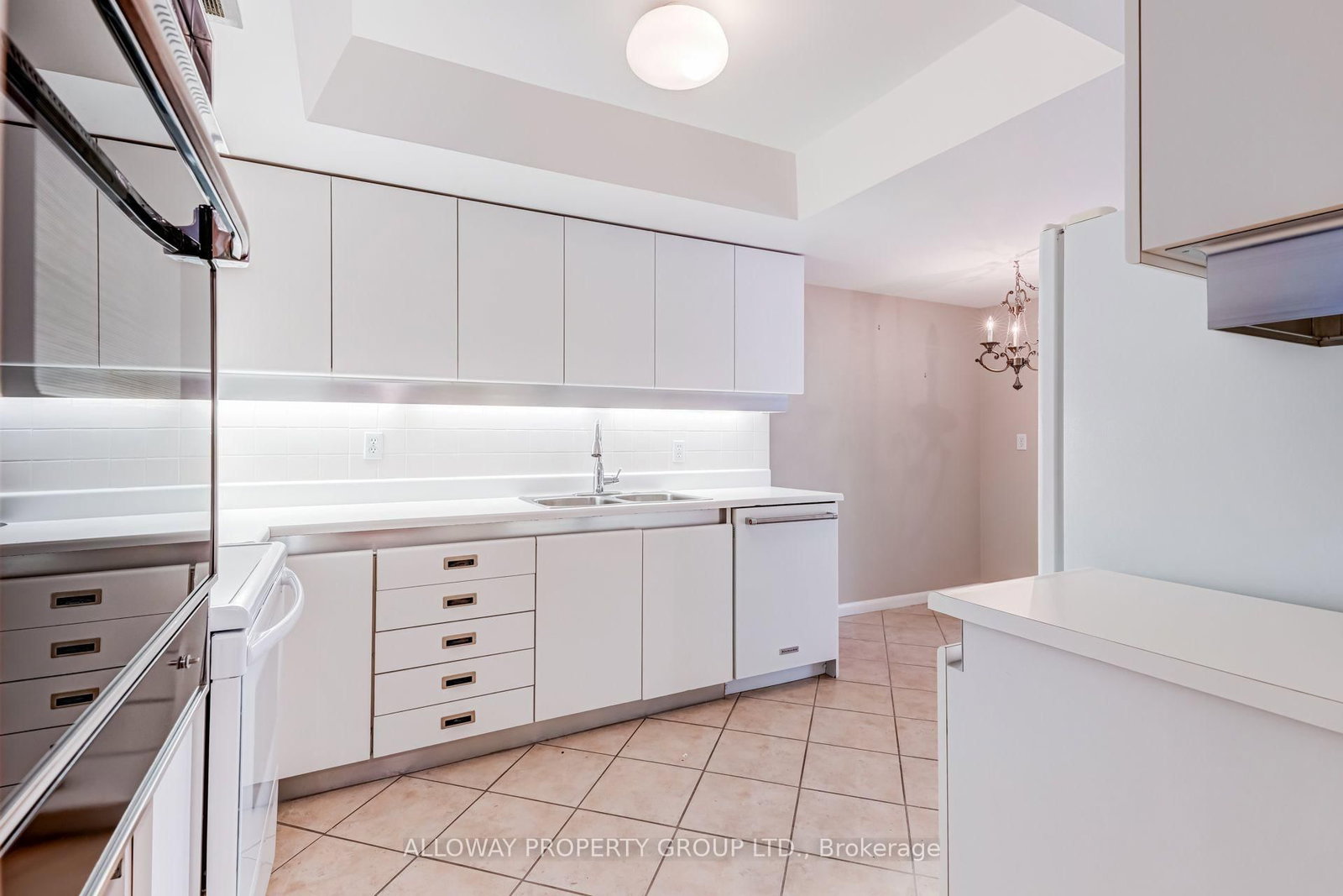 1166 Bay Street • #1305 • Toronto, ON photo 13