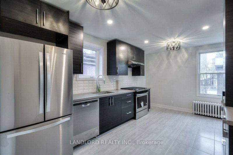 2 - 37 Grange Avenue