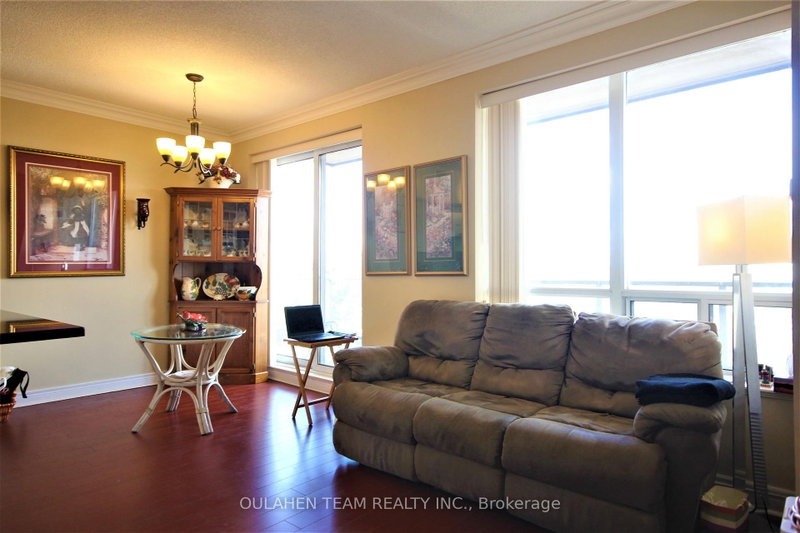 1007 - 1 Clairtrell Road