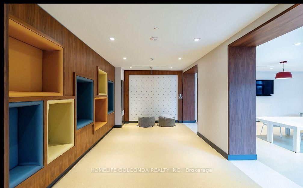 8 Olympic Garden Drive • #S621 • Toronto, ON photo 15