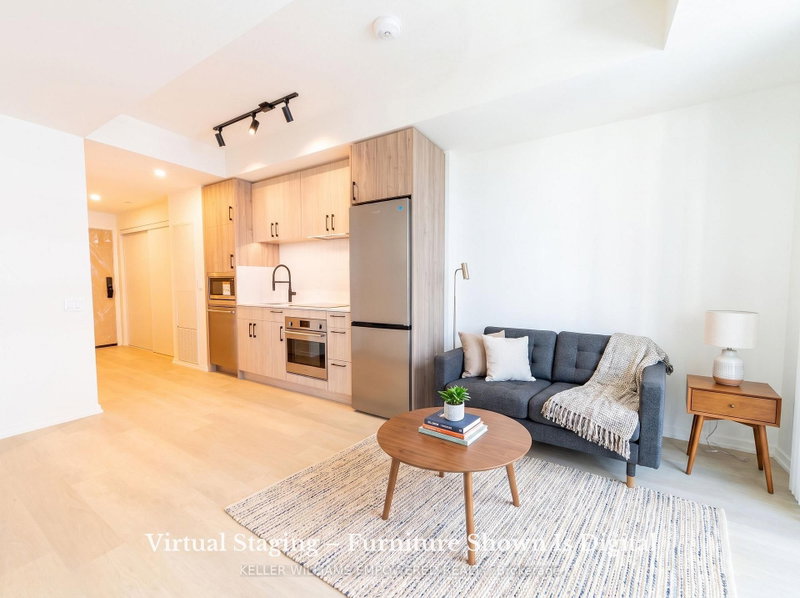 109 Erskine Ave photo 4