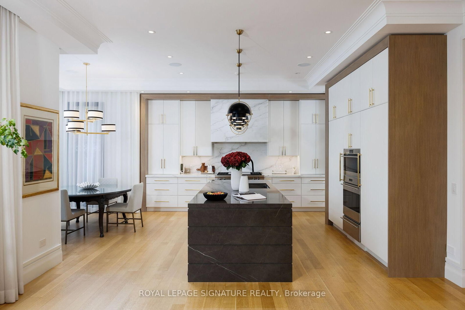 207 Strathallan Boulevard • Toronto, ON photo 19