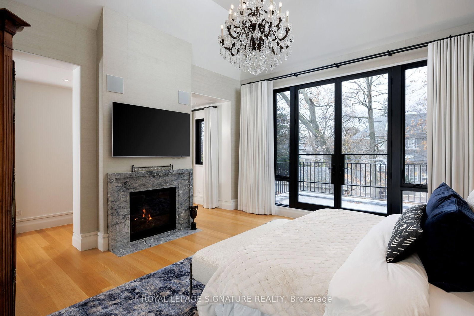 207 Strathallan Boulevard • Toronto, ON photo 28