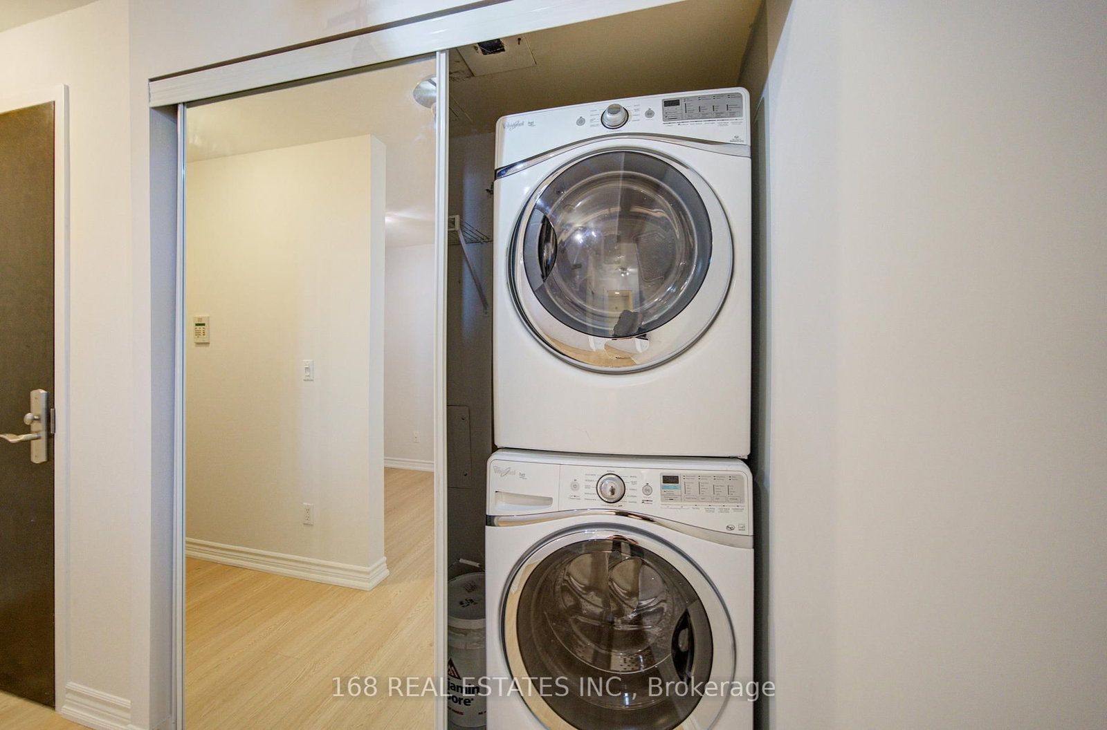 761 Bay Street • #2809 • Toronto, ON photo 15