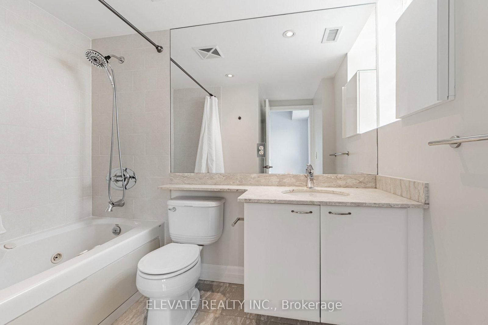 15 Stafford Street • #LPH5 • Toronto, ON photo 20