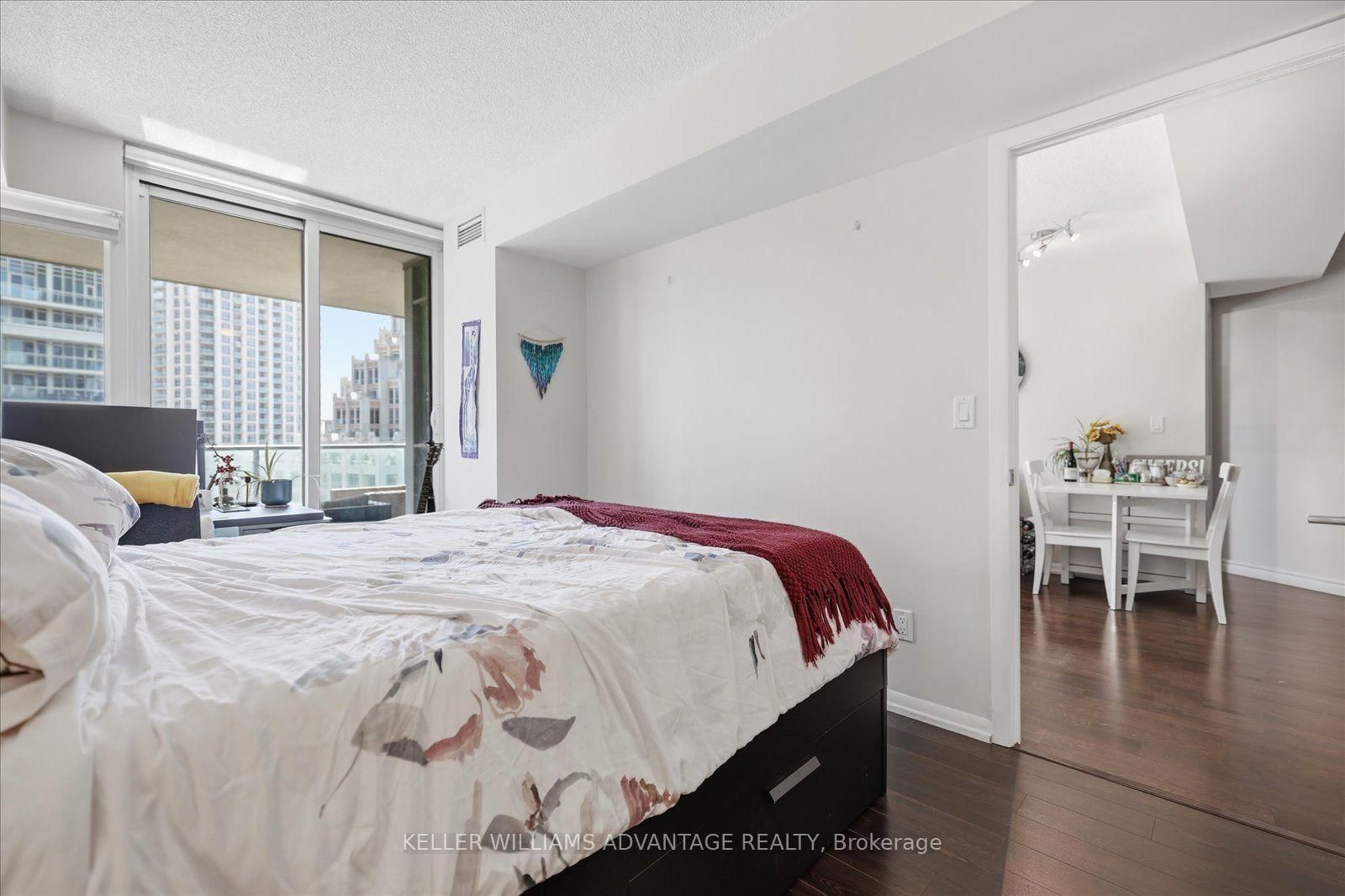 209 Fort York Boulevard • #1170 • Toronto, ON photo 13