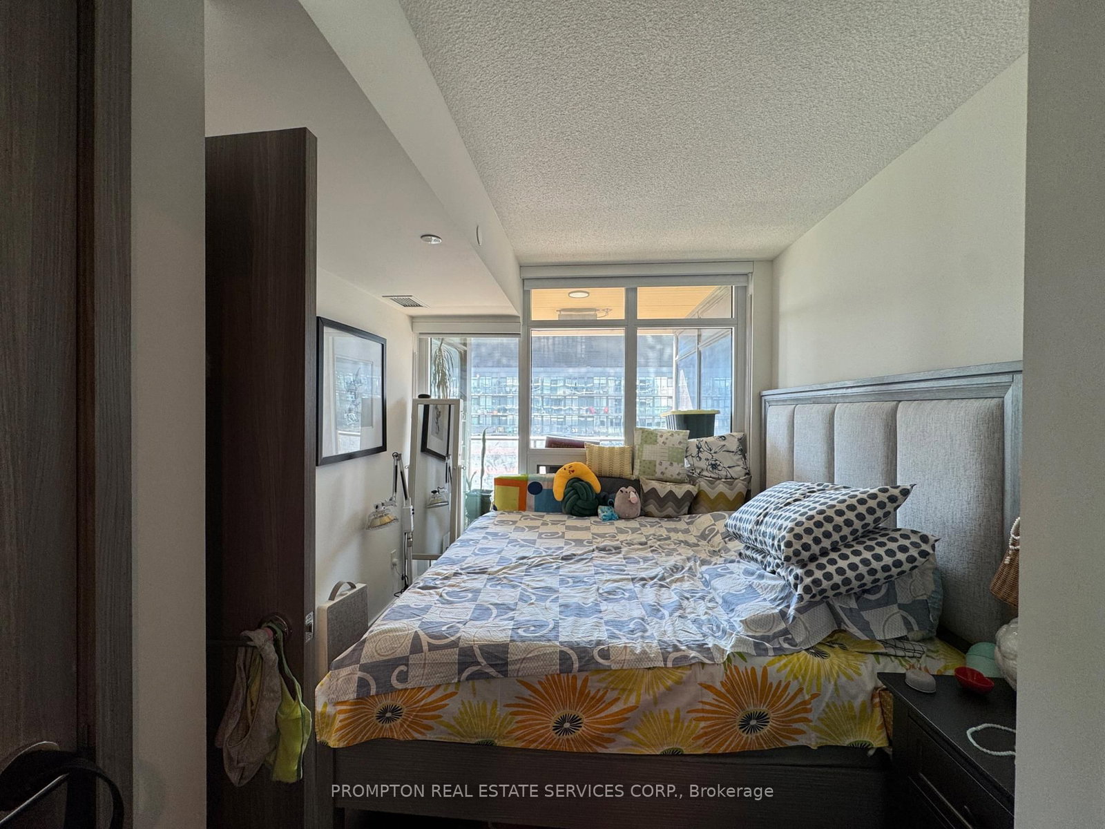 3 Concord Cityplace Way • #1602 • Toronto, ON photo 12