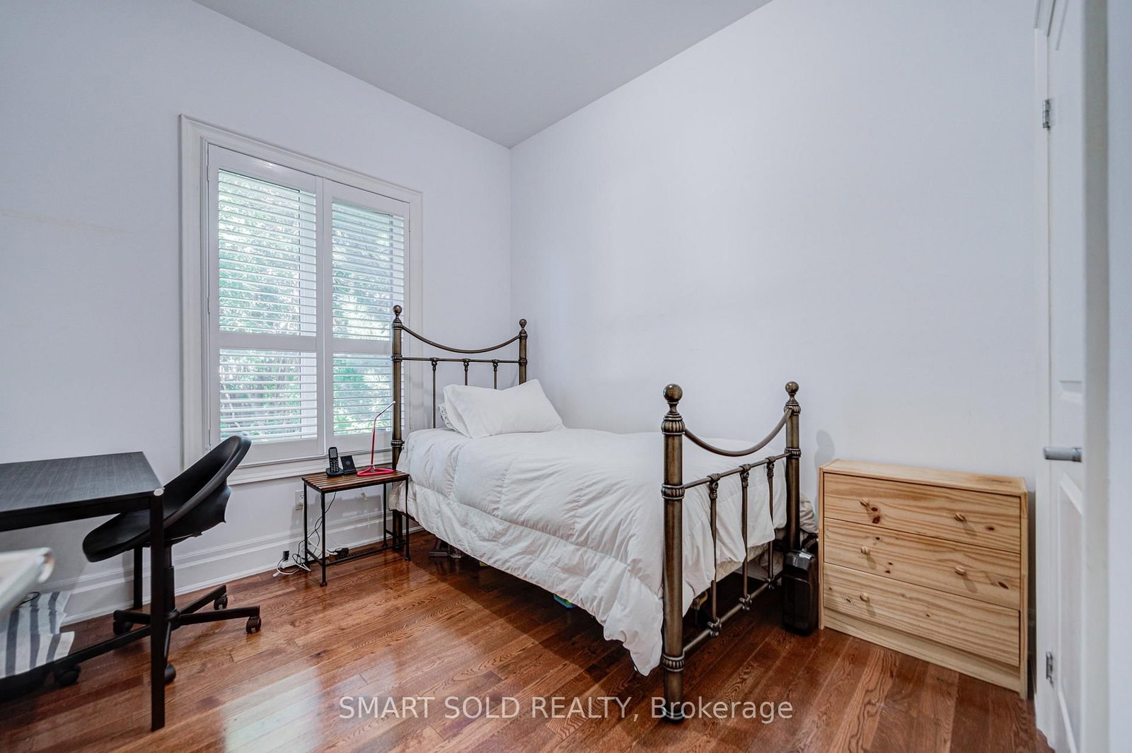 6 Brill Crescent • Toronto, ON photo 20