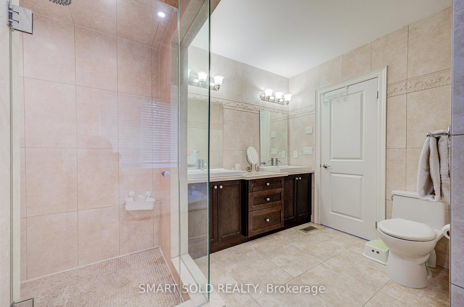 6 Brill Crescent • Toronto, ON photo 26