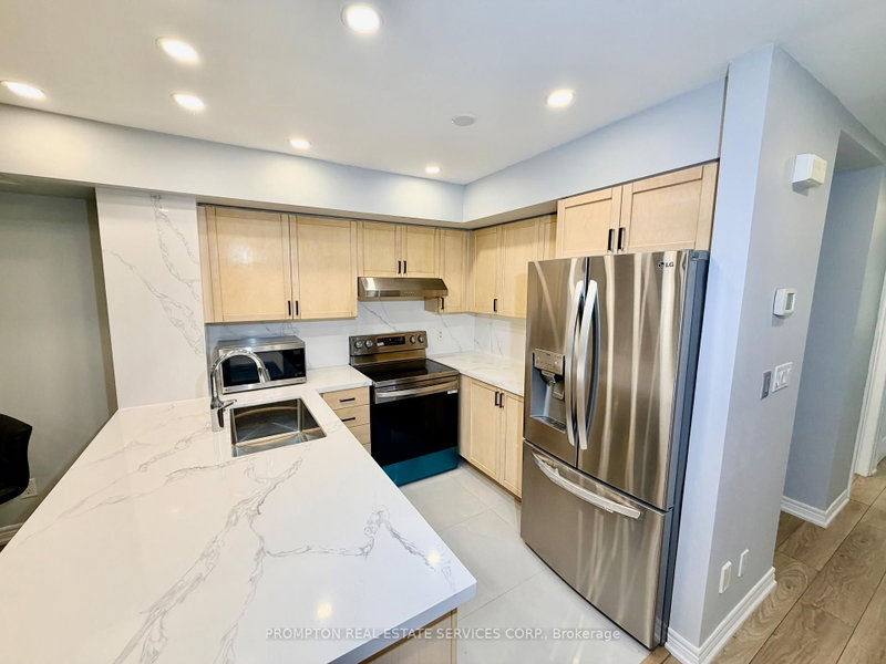 11 - 285 ANTIBES Drive