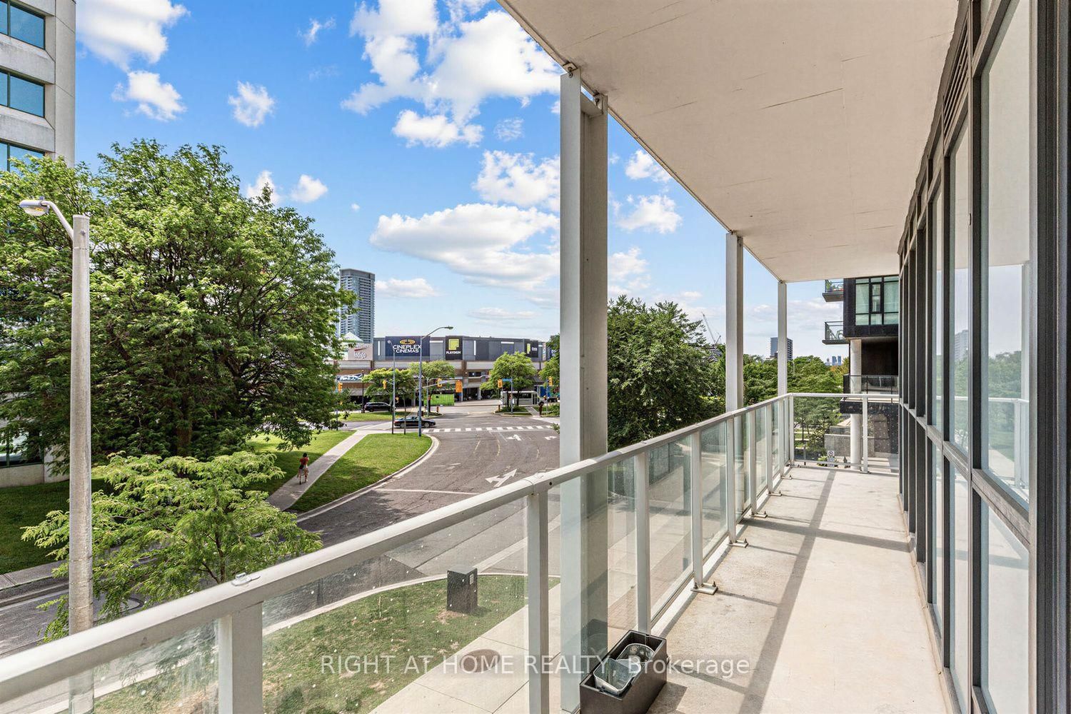 180 Fairview Mall Drive • #202 • Toronto, ON photo 21