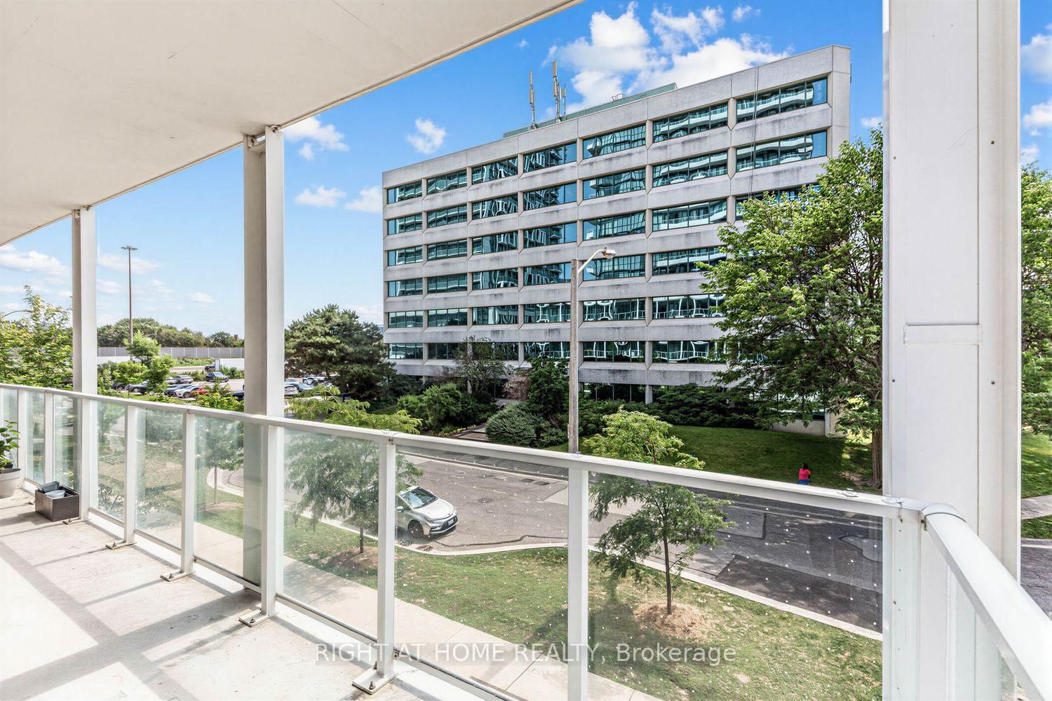 180 Fairview Mall Drive • #202 • Toronto, ON photo 23