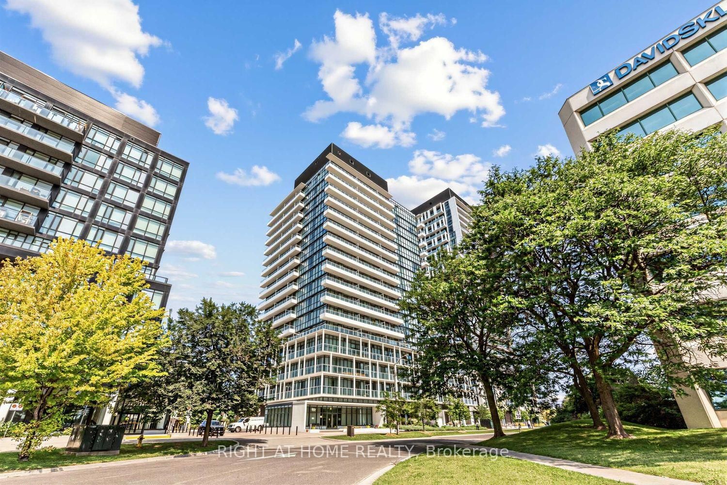 180 Fairview Mall Drive • #202 • Toronto, ON photo 25
