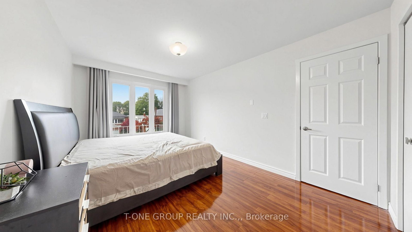 41 Chipwood Crescent • Toronto, ON photo 24