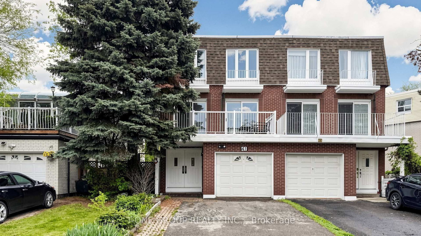 41 Chipwood Crescent • Toronto, ON photo 3