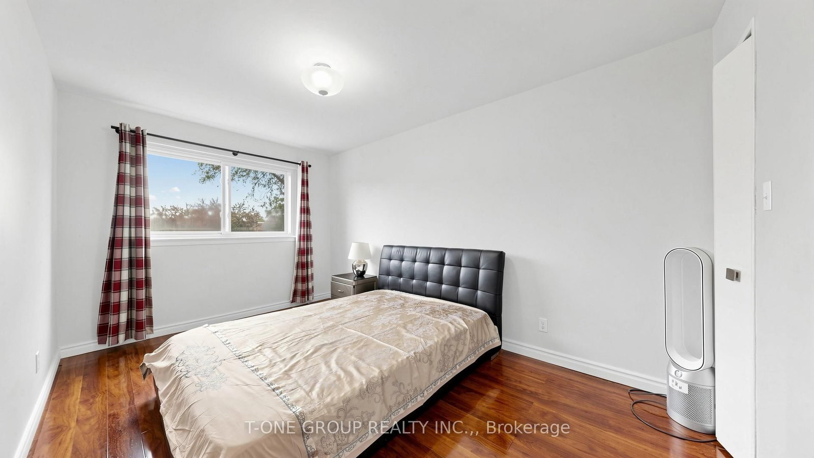 41 Chipwood Crescent • Toronto, ON photo 31