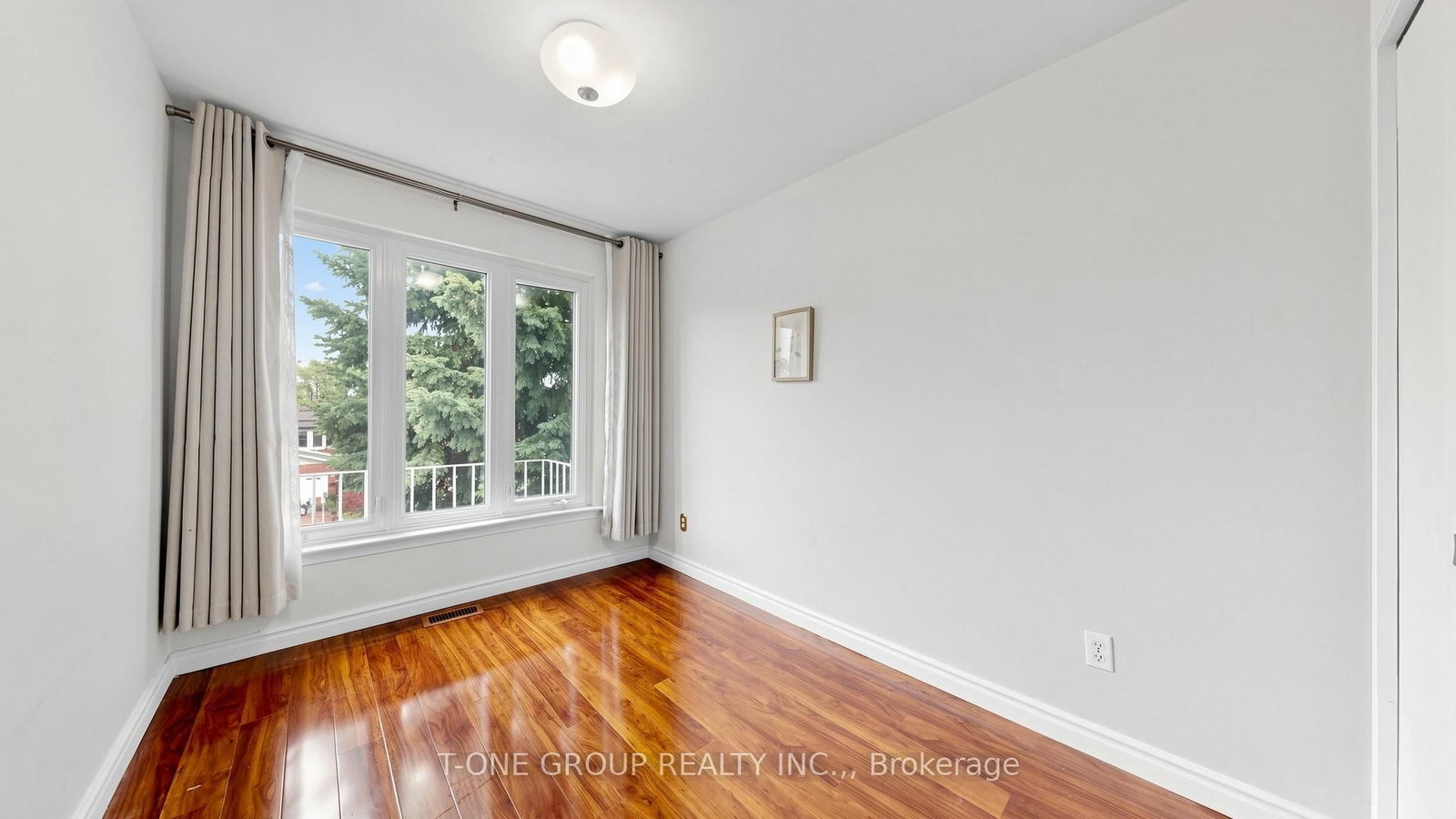 41 Chipwood Crescent • Toronto, ON photo 34