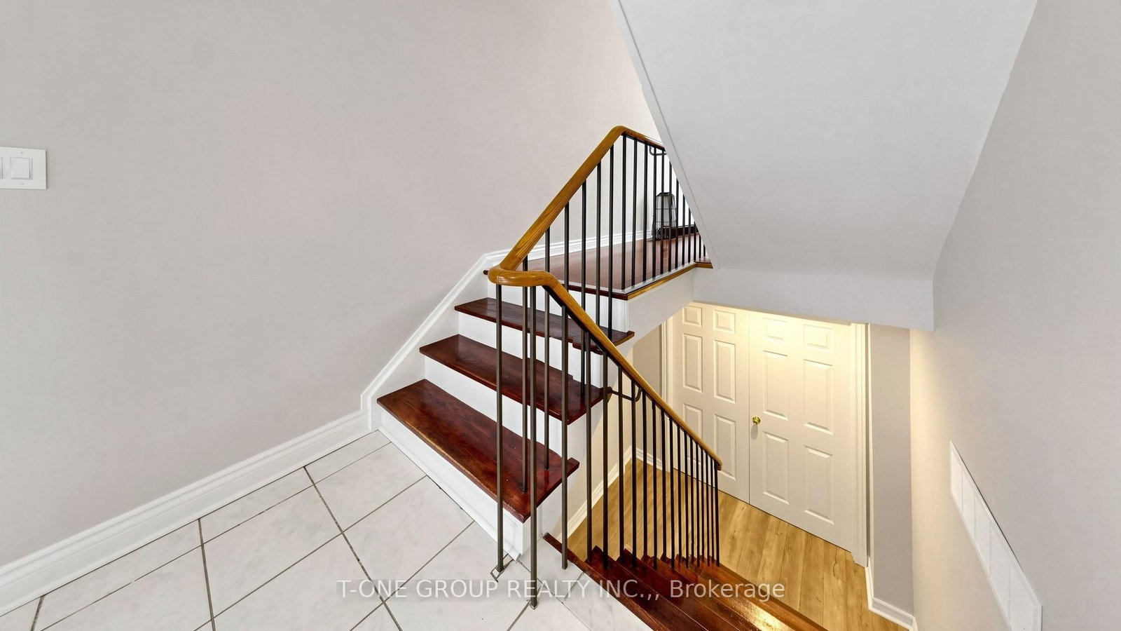 41 Chipwood Crescent • Toronto, ON photo 38