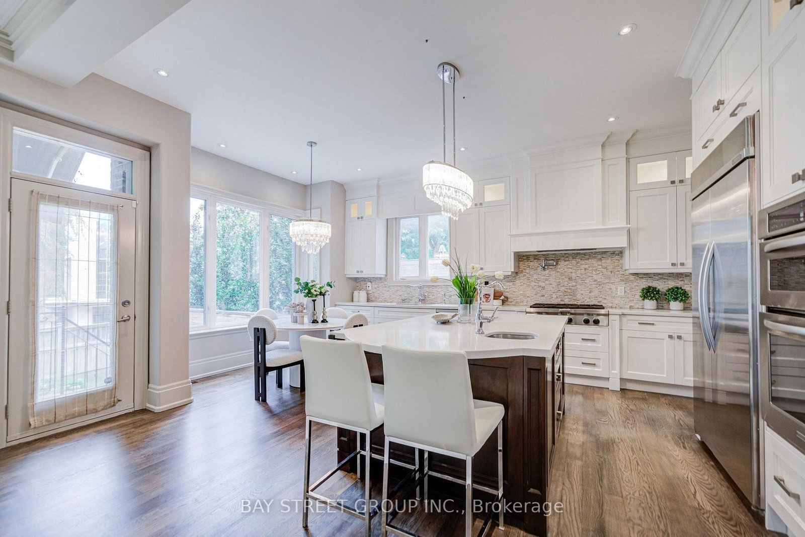 500 Deloraine Avenue • Toronto, ON photo 21