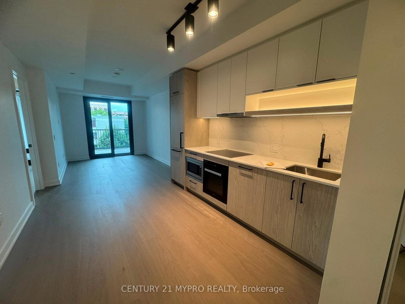 716 - 91 Montclair Avenue