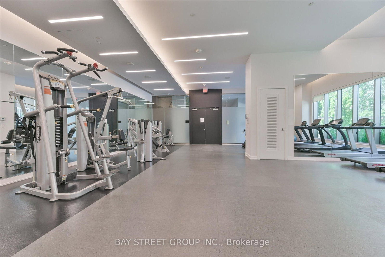 101 erskine Avenue • #1106 • Toronto, ON photo 37