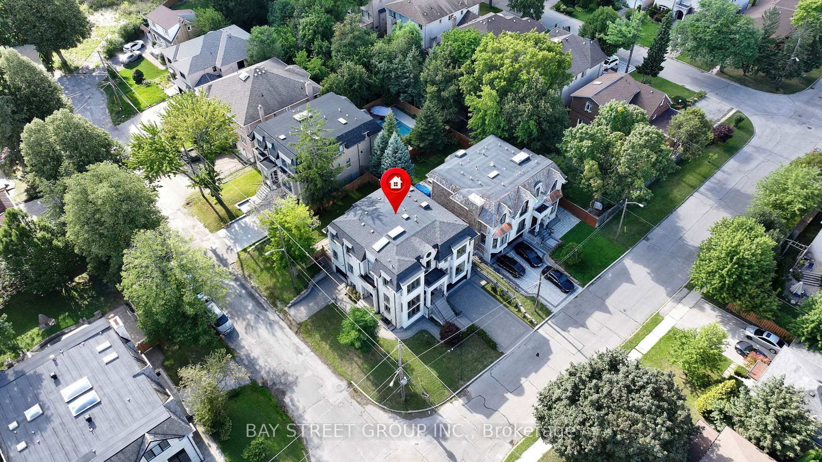 168 Highgate Avenue • Toronto, ON photo 50