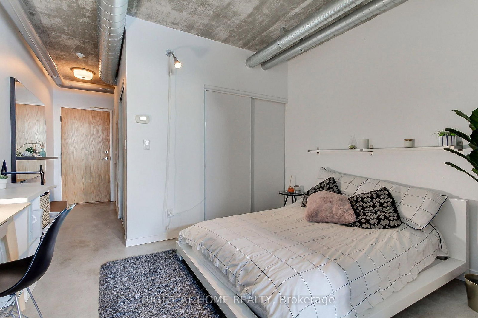 150 Sudbury Street • #610 • Toronto, ON photo 8