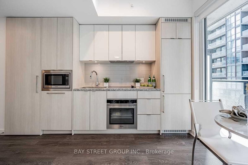 2208 - 115 Blue Jays Way