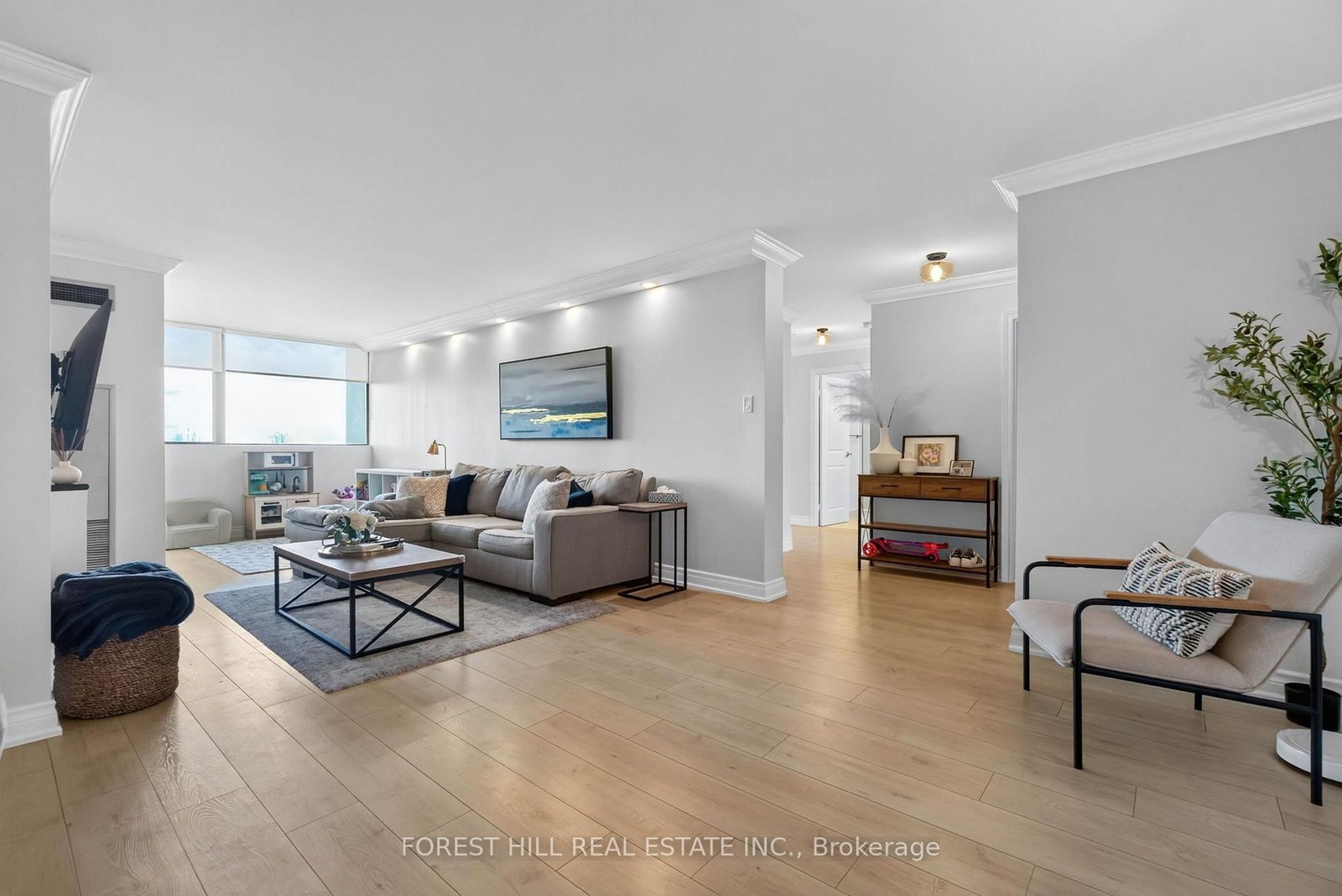 133 Torresdale Avenue • #804 • Toronto, ON photo 4