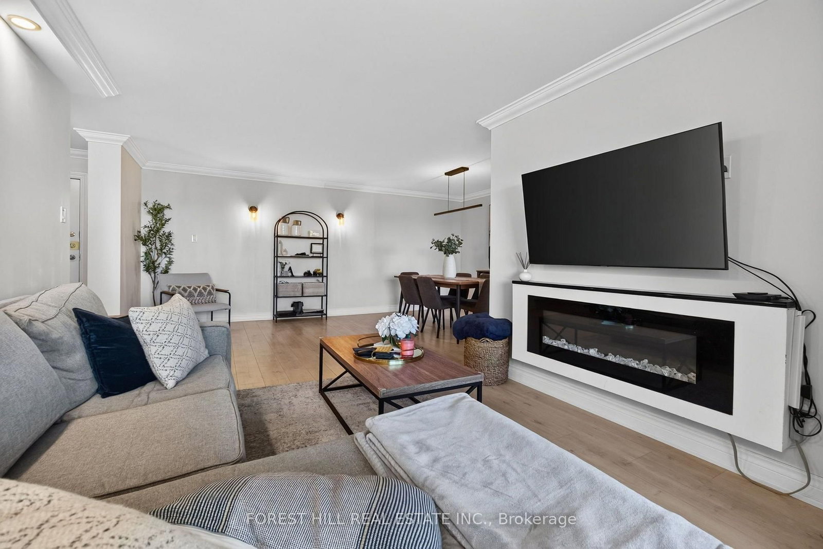 133 Torresdale Avenue • #804 • Toronto, ON photo 6