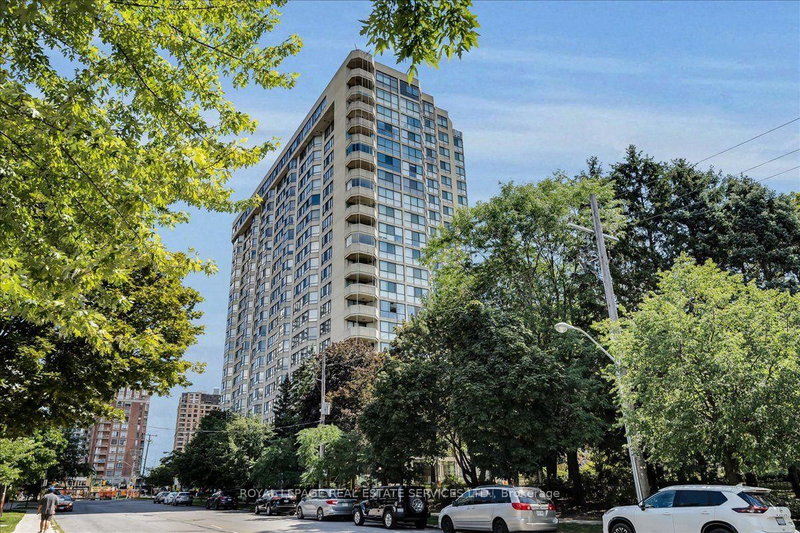 902 - 5444 Yonge Street