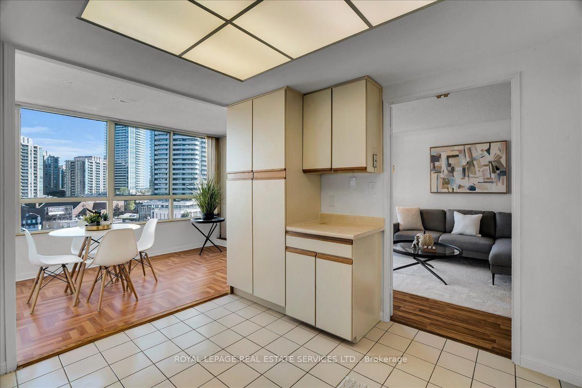 5444 Yonge Street • #902 • Toronto, ON photo 21
