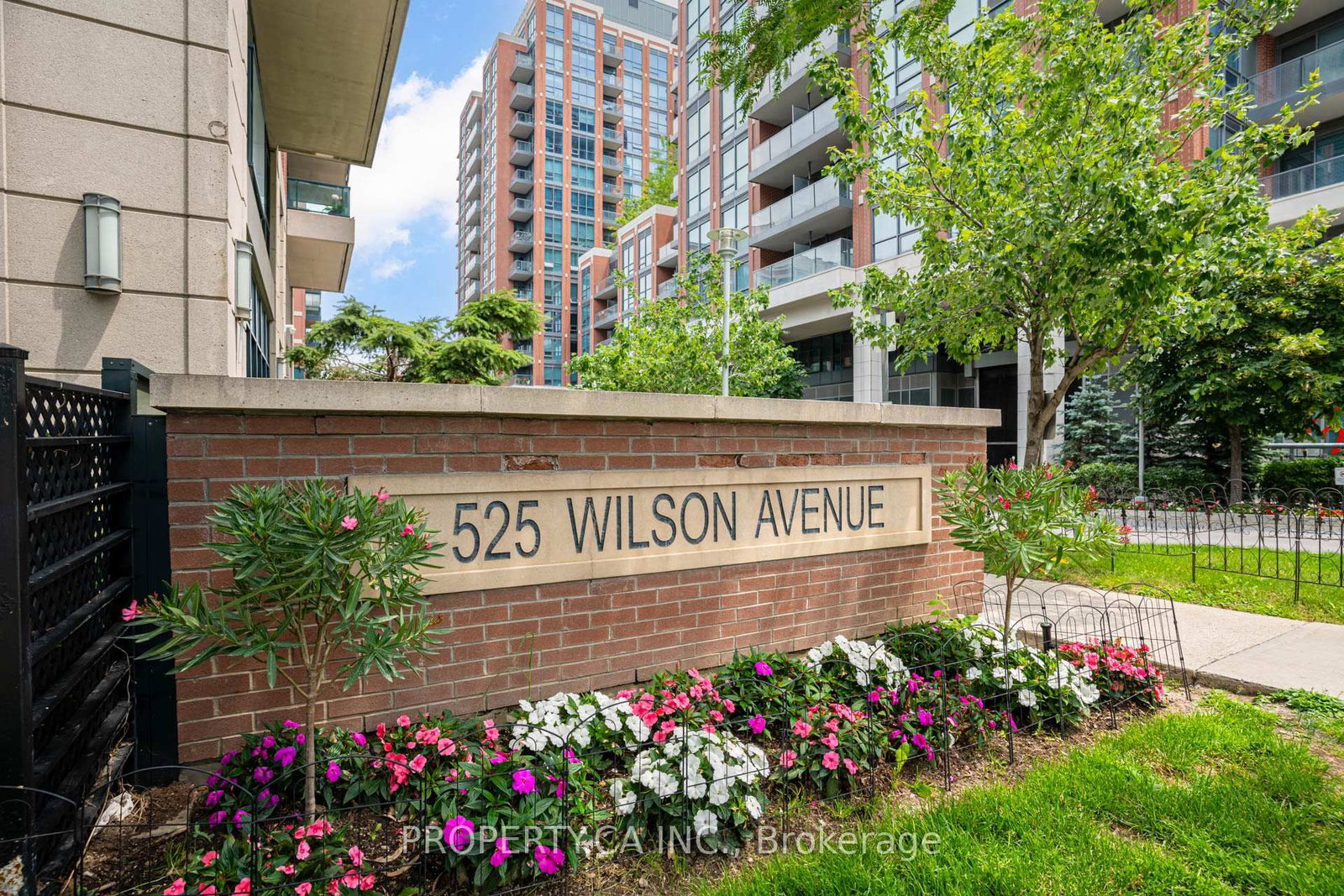 525 Wilson Avenue • #118 • Toronto, ON photo 28