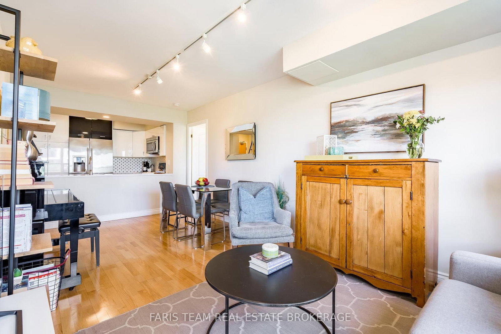 5 Rosehill Avenue • #703 • Toronto, ON photo 14
