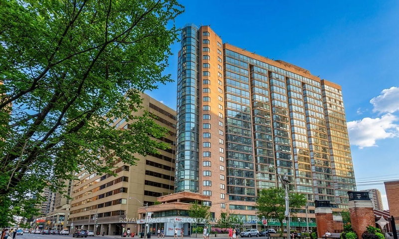 407 - 1055 Bay Street