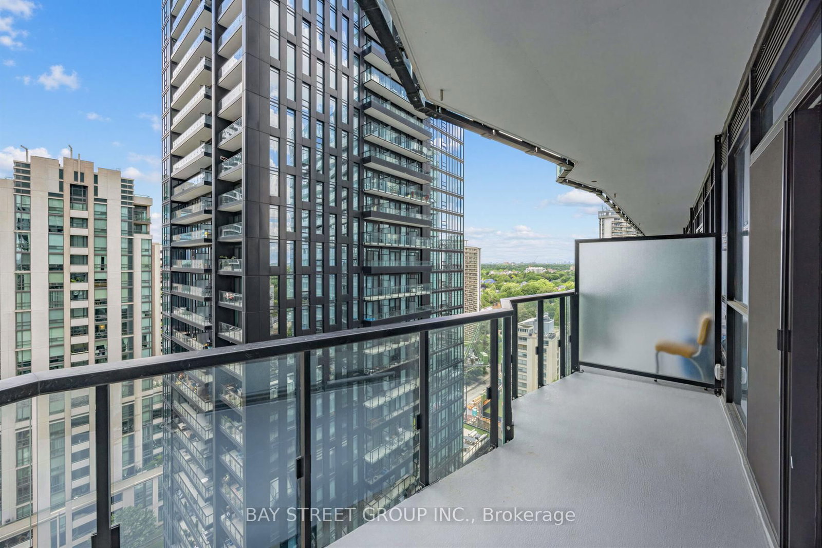 110 Broadway Avenue • #1602 • Toronto, ON photo 21