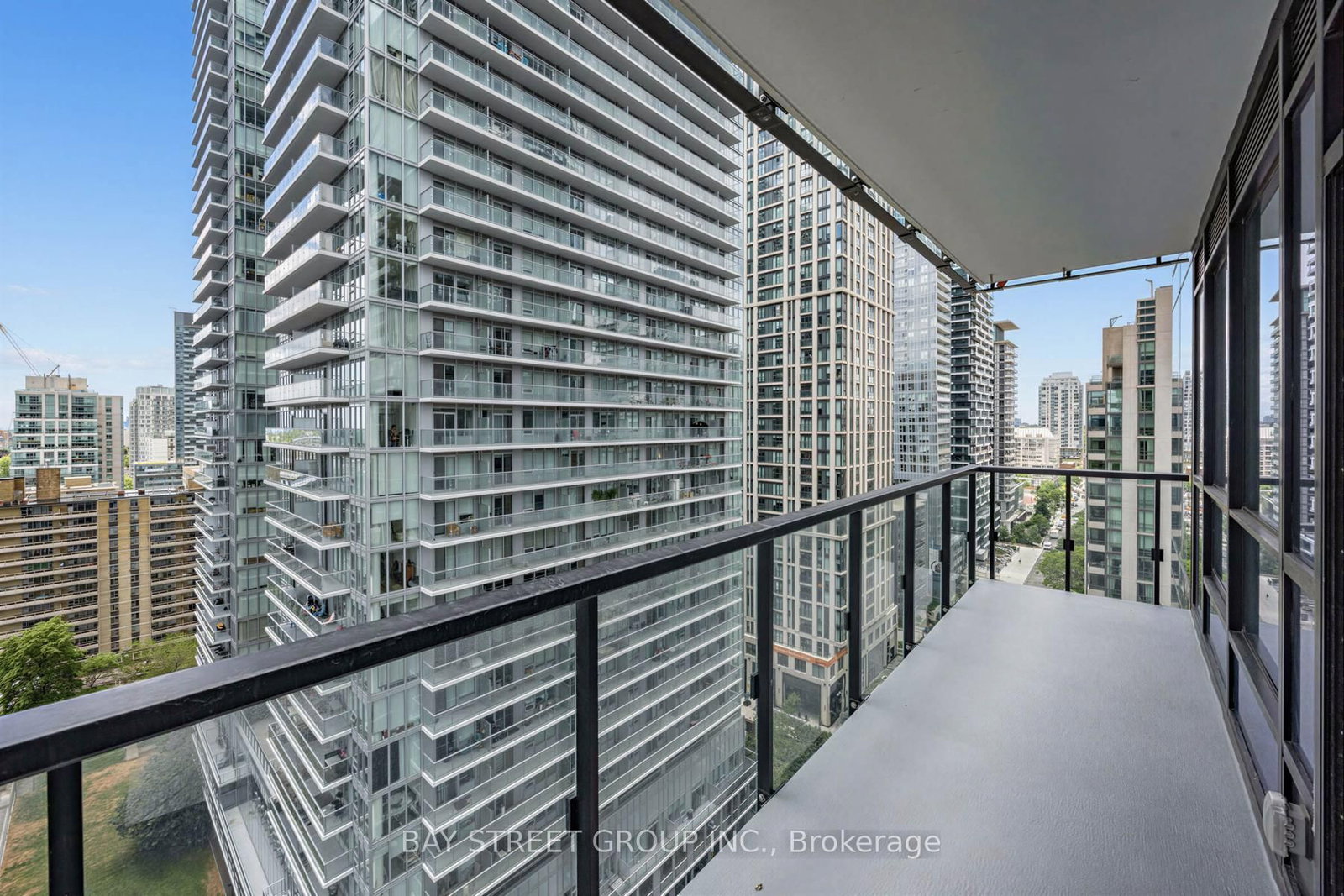 110 Broadway Avenue • #1602 • Toronto, ON photo 23