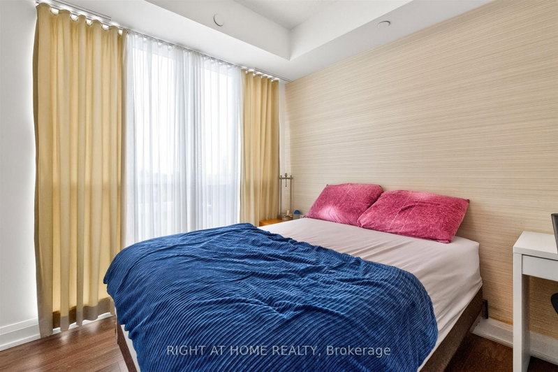 18 Graydon Hall Toronto,ON M3A 0A4 — Photo 21