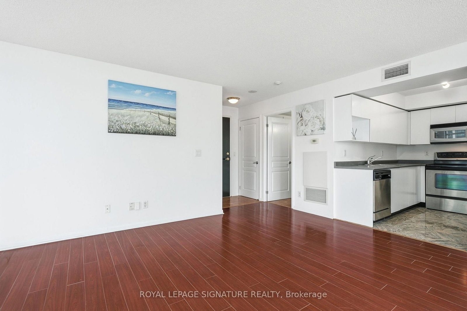 18 Yonge Street • #2011 • Toronto, ON photo 14